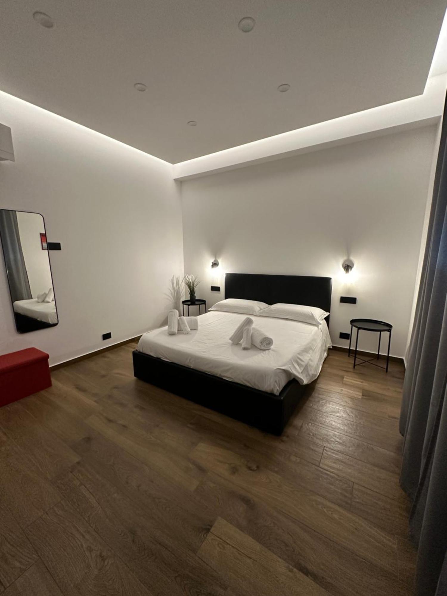 Borgiarooms Luxury Apartment Milazzo Kültér fotó